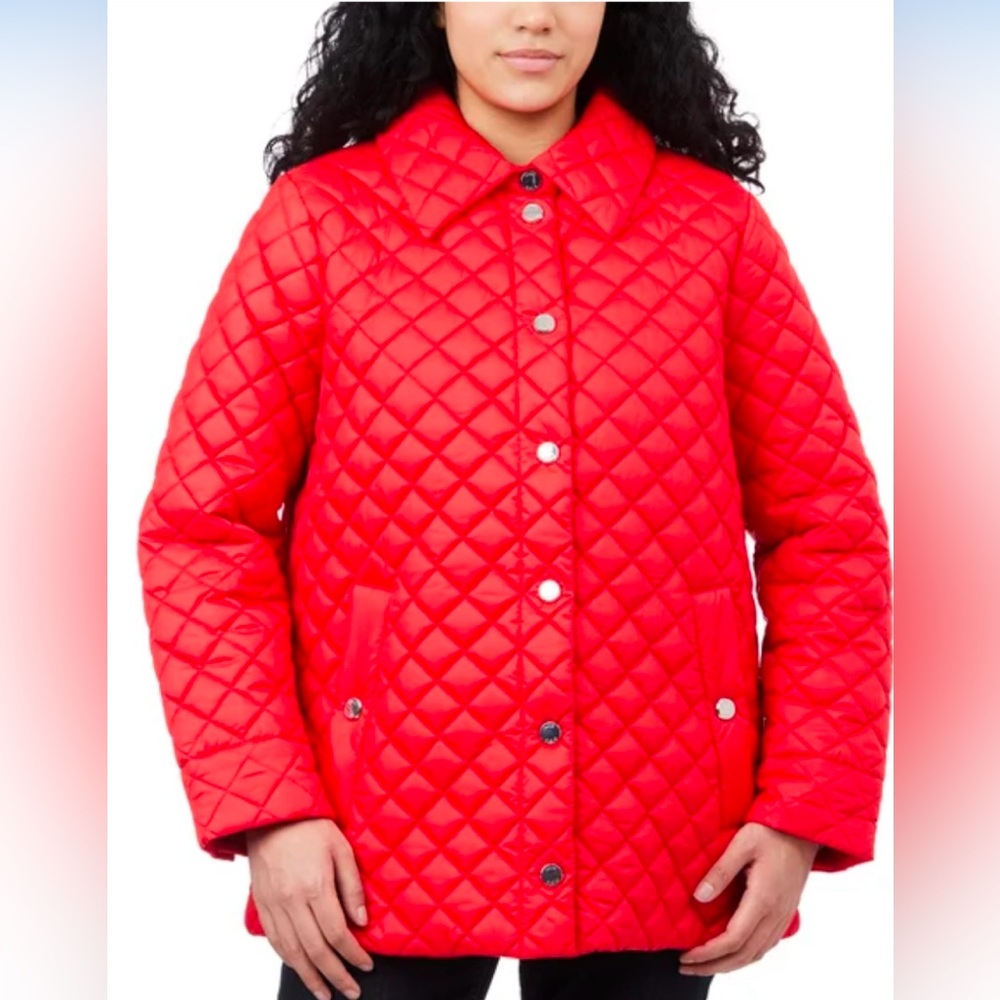 Womens Quilted Red Coat. NWT Medium or Small.